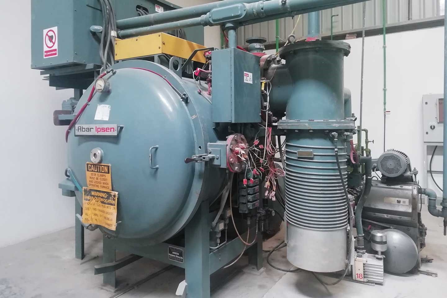 Ipsen Ipsen HR26x36 | Used vacuum furnaces