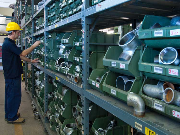 Industriemaschinen und -ausrüstungen | Mehr als 50.000 Ersatzteile auf Lager